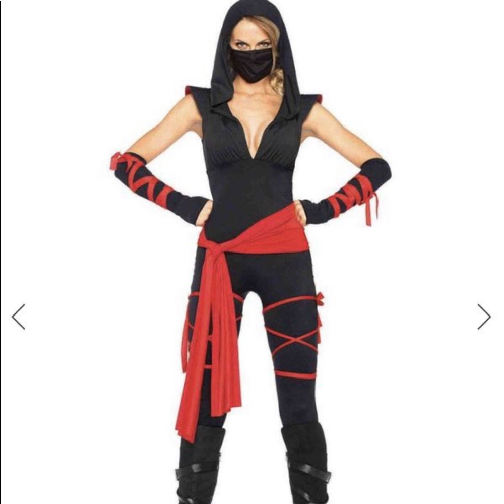 Costume